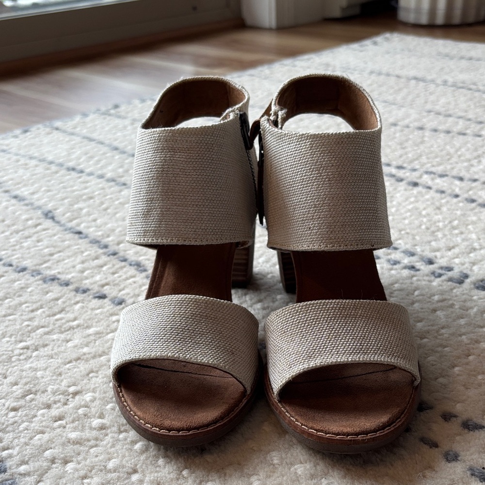 Toms Women's Natural Heeled Sandals